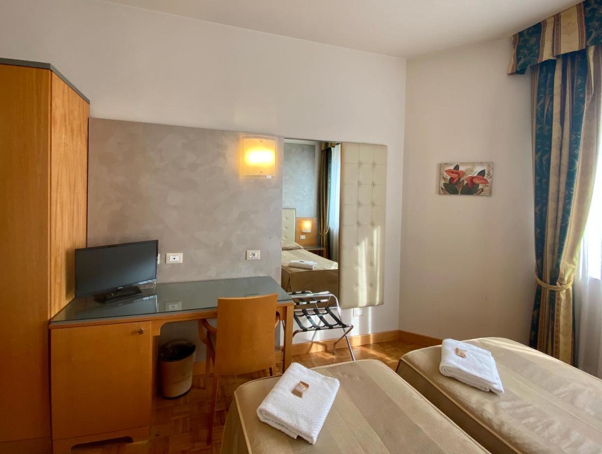 Hotel Riviera Segrate Εξωτερικό φωτογραφία