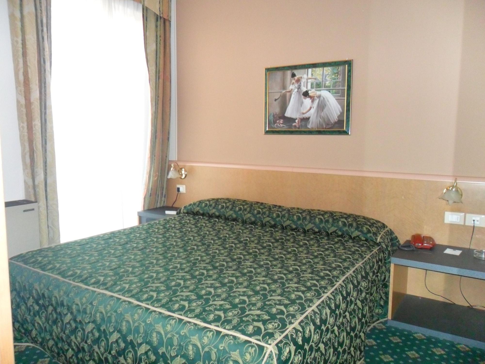 Hotel Riviera Segrate Εξωτερικό φωτογραφία