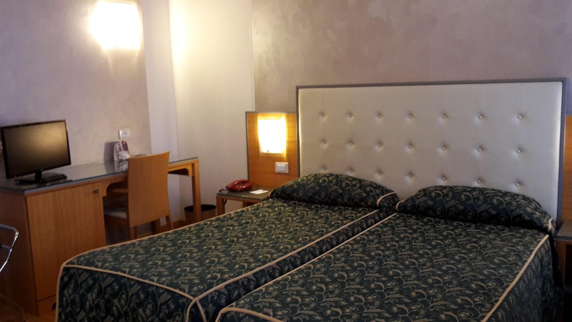 Hotel Riviera Segrate Εξωτερικό φωτογραφία