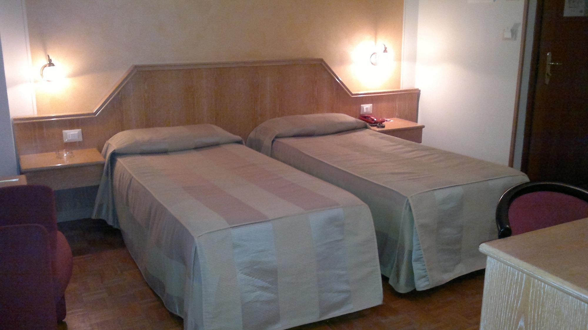 Hotel Riviera Segrate Εξωτερικό φωτογραφία