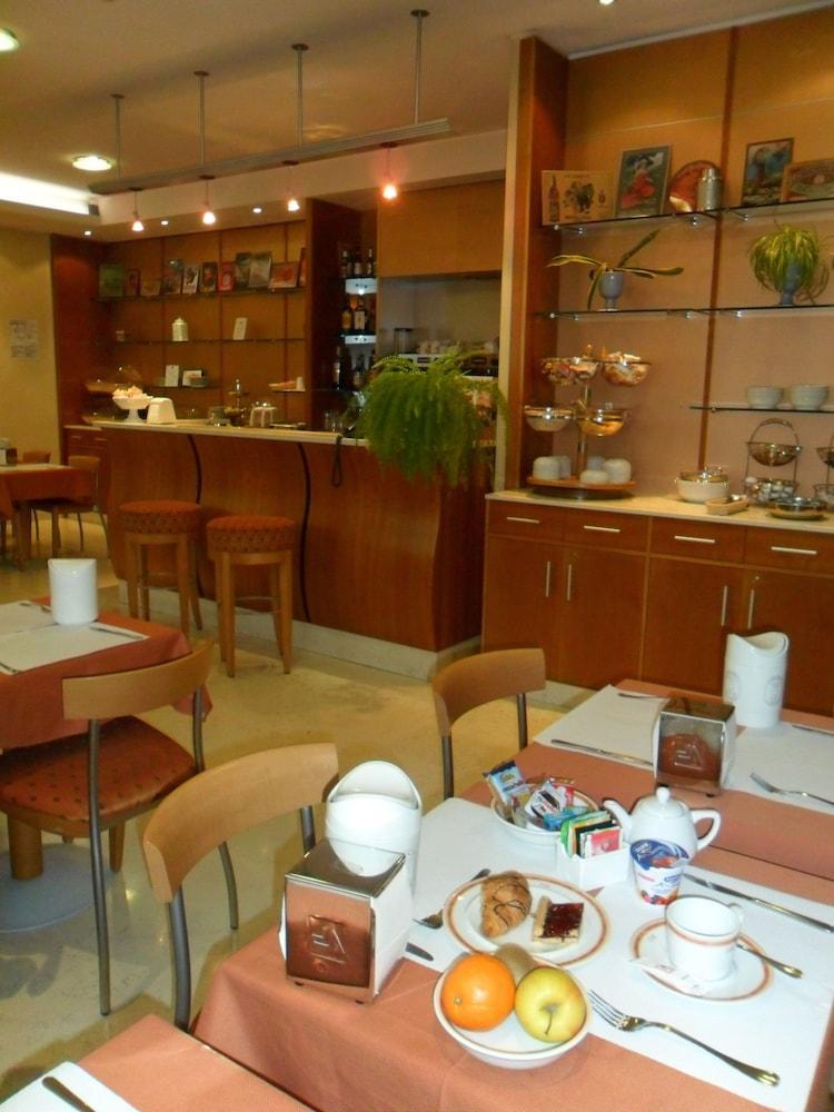 Hotel Riviera Segrate Εξωτερικό φωτογραφία